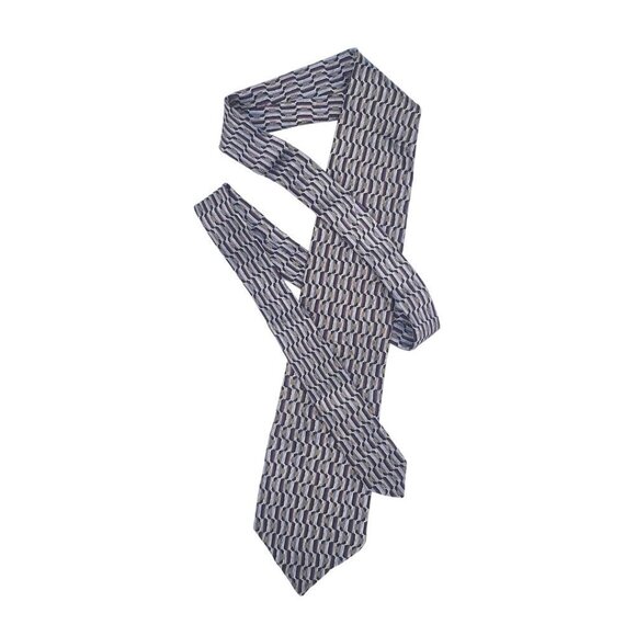 Trump Arrow 100% Silk Tie, Hand Made - Picture 1 of 7